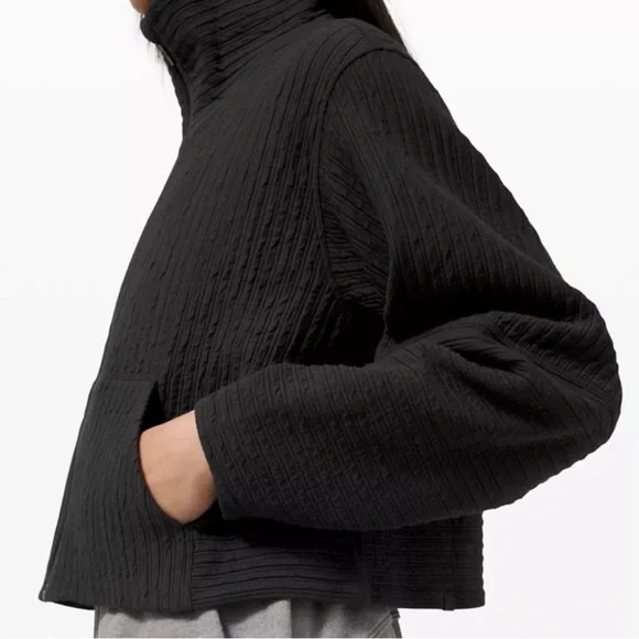 Lululemon Textured Cropped Jacket - Picture 5 of 12